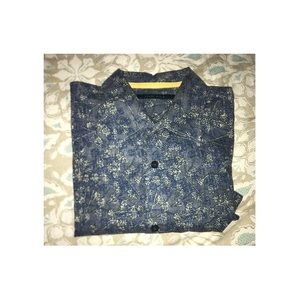 Perry Ellis Button Down